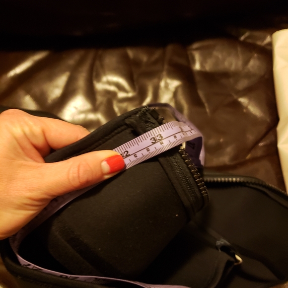 SKIMS L Scuba Rubber neoprene strapless one piece swim suit - Picture 7 of 8